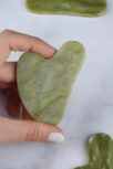 Yeşim Taşı Jade Gua Sha Yüz Masaj Taşı